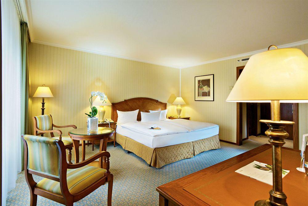 Bilderberg Bellevue 5* Drezno