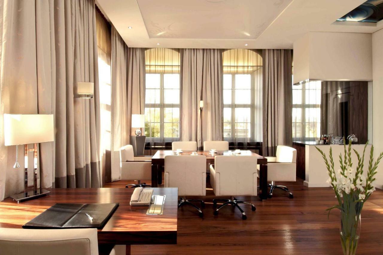 Bilderberg Bellevue 5*